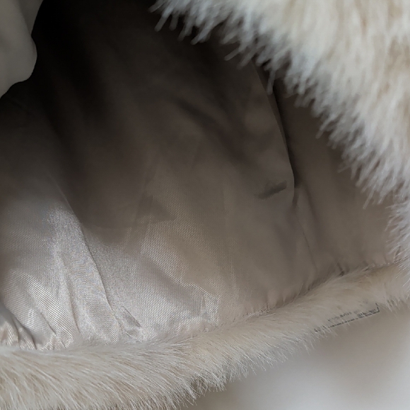 Zara Women Short Faux Fur High Neck Coat Light Beige Cream XS 5320/725 New - Picture 14 of 15